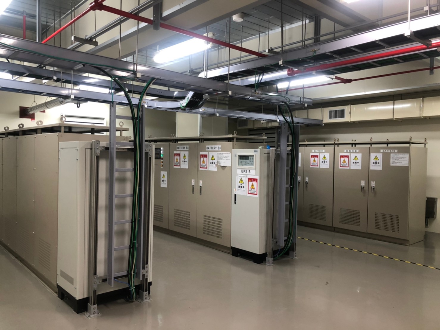 海能離岸風力 UPS 充電機組 電池組