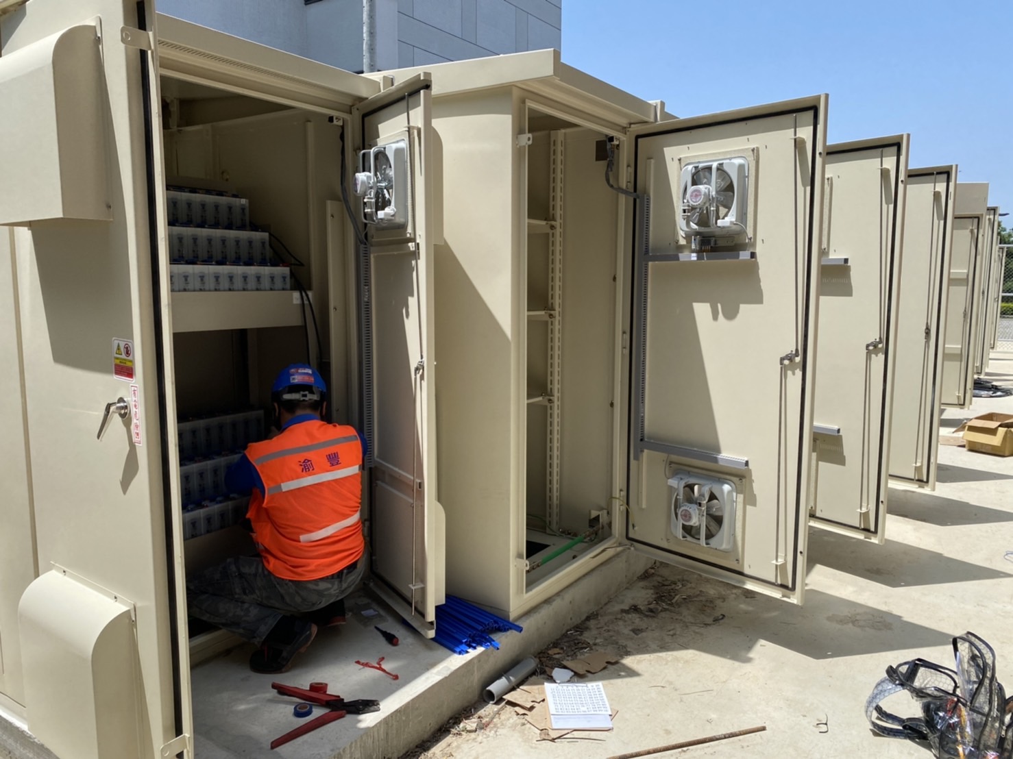 電池安裝 友達 后里 儲能系統